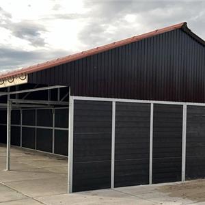 Stal mit offen Seite & einlaufstal